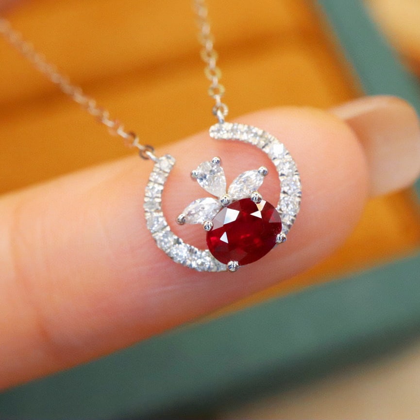 14k Gold 0.71 Ctw Natural Ruby & Diamond Necklace: Ref:230947251 // gold content:14k gold // main gemstone:ruby // shape:oval // carat weight:0. 52ct // color:pigeonblood red // treatment:natural // // adjacent gemstone 2 : diamond // number of stones