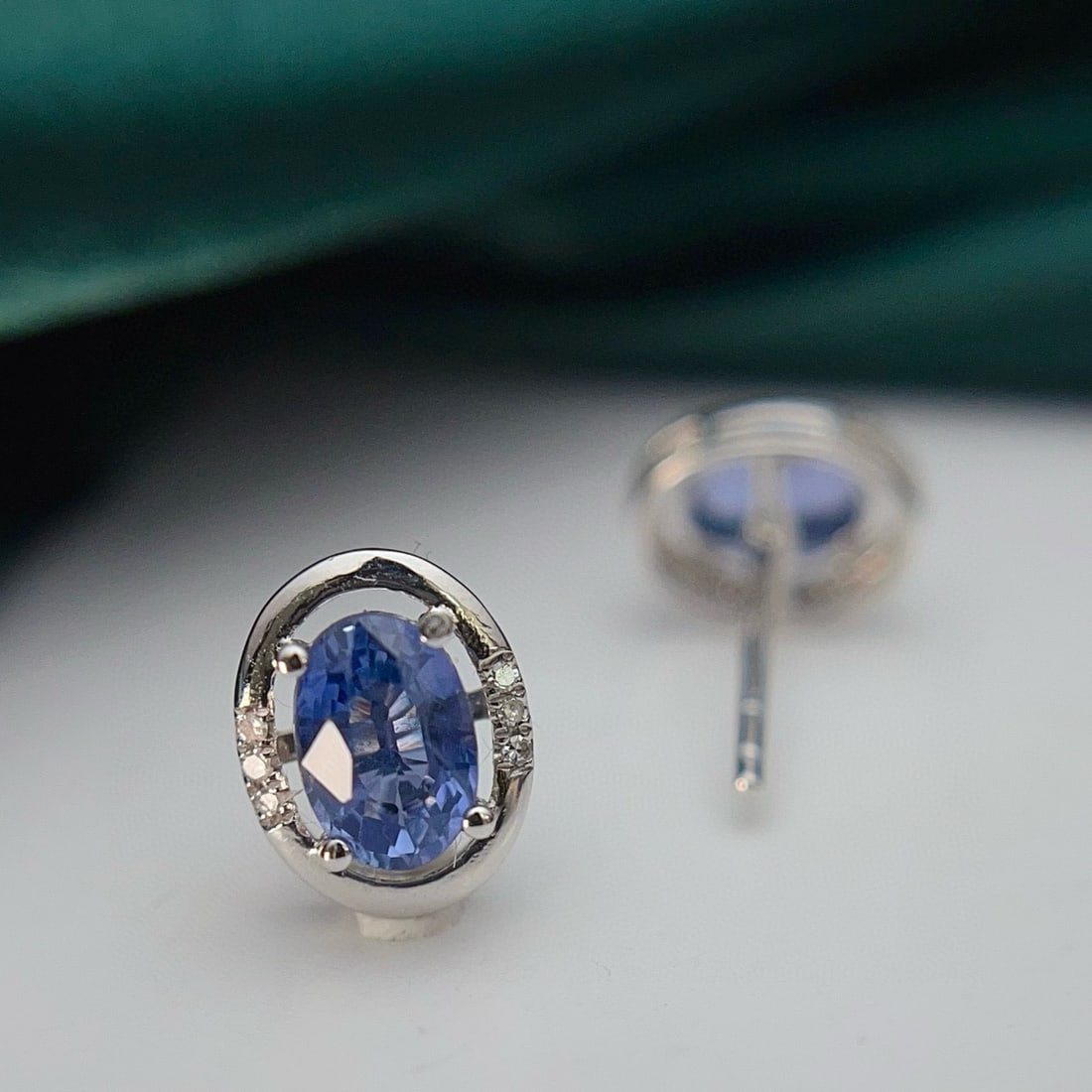 14k Gold 1.15 Ct Natural Sapphire & Diamond Earrings - 3