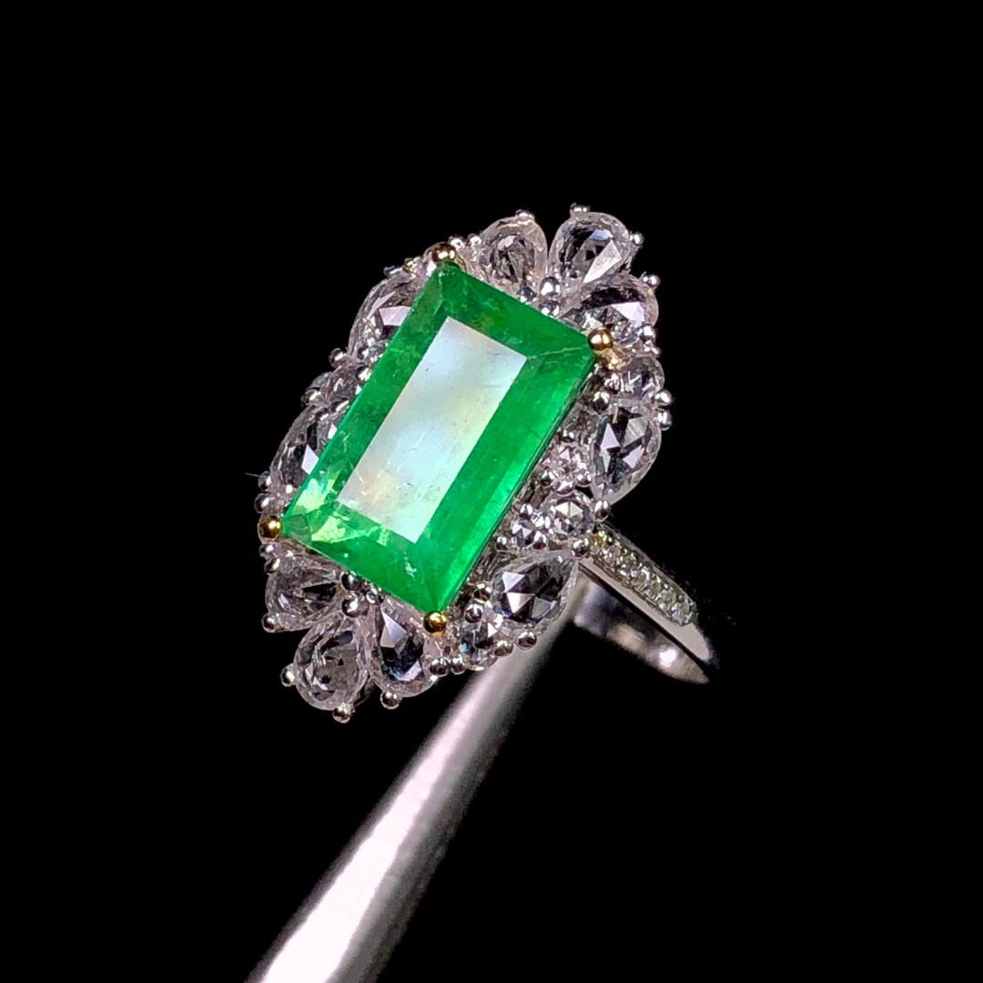 14k Gold 1.9 Ct Natural Emerald & Sapphire & Diamond Ring - 5