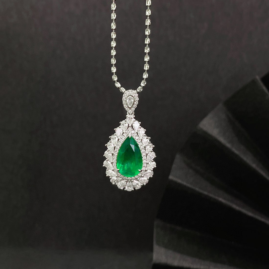 14k Gold 3.39 Ctw Vivid Green Natural Emerald & Diamond Pendant( Without Chain ) - 3