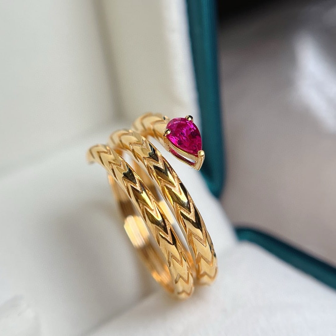 14k Gold 0.38 Ct Natural Ruby Ring - 2