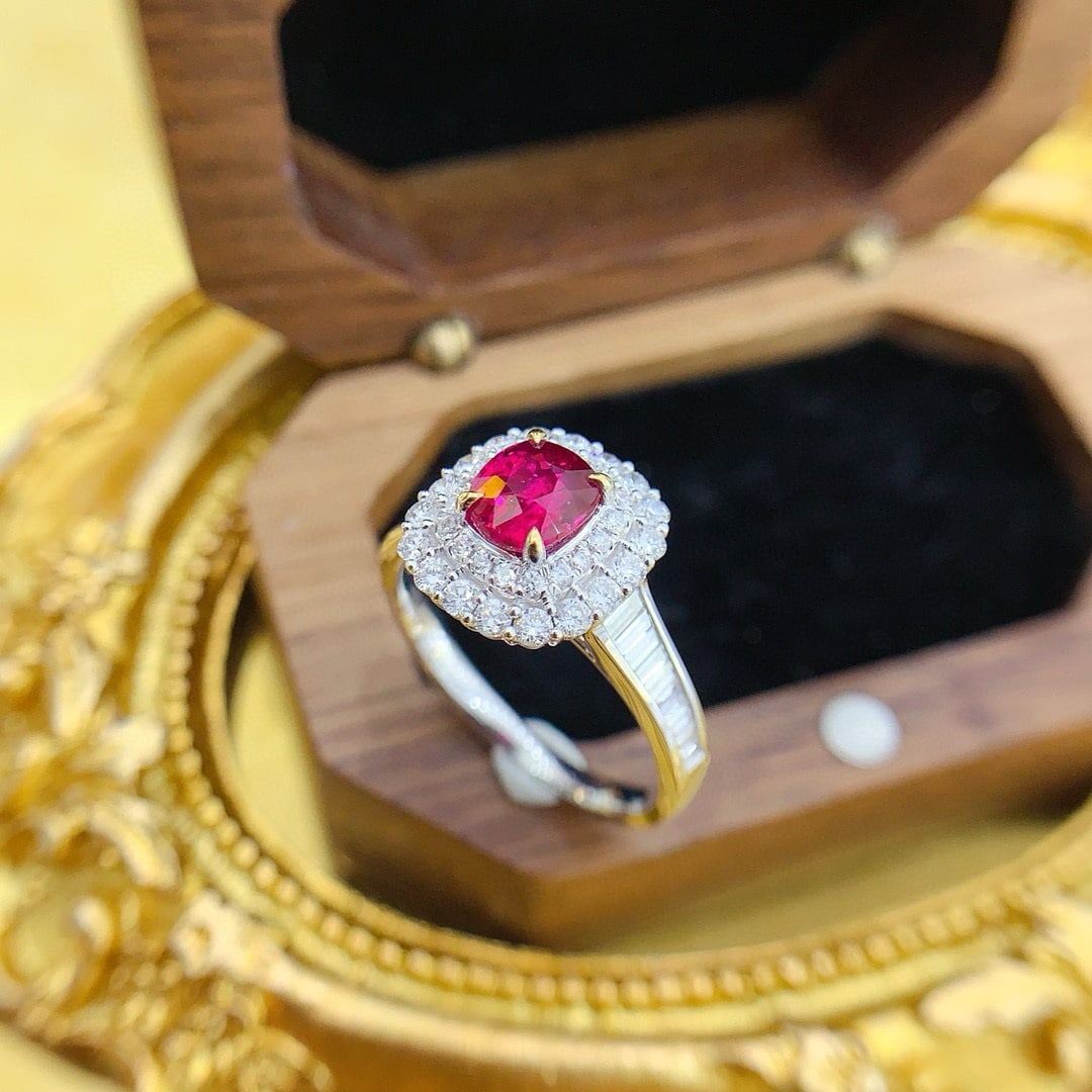 14k Gold 1.72 Ctw Natural Ruby & Diamond Ring - 4