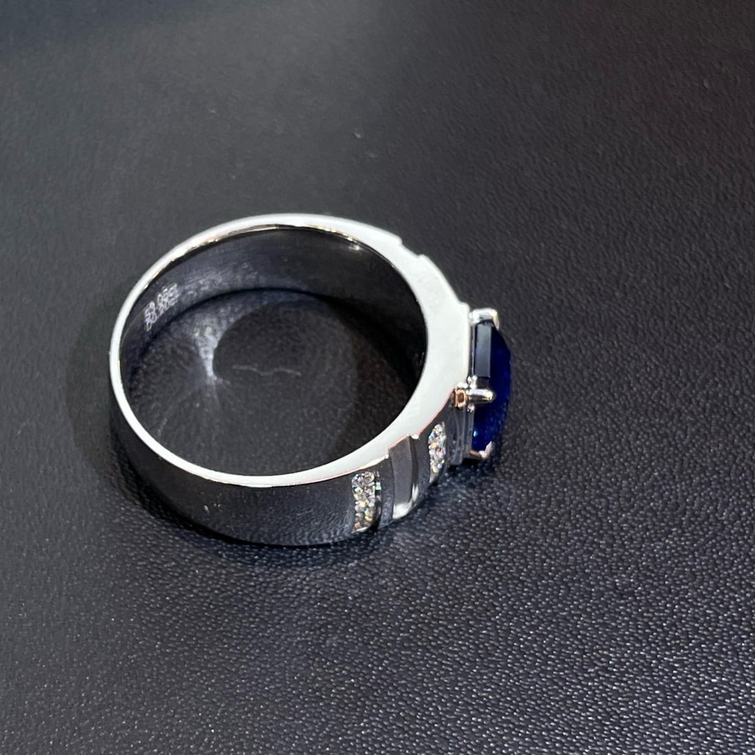 14k Gold 3.25 Ctw Natural Sapphire & Diamond Ring - 3