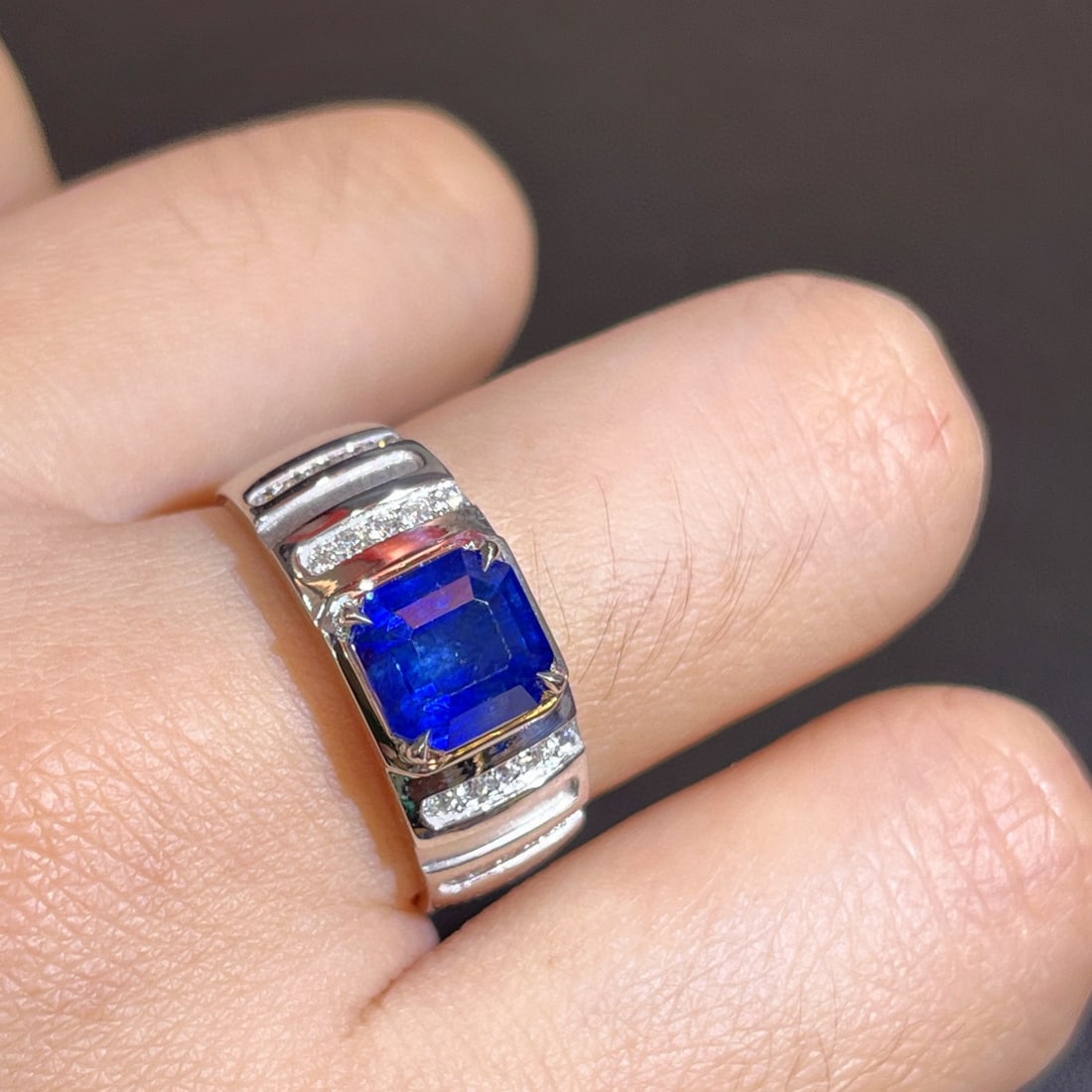 14k Gold 3.25 Ctw Natural Sapphire & Diamond Ring - 4