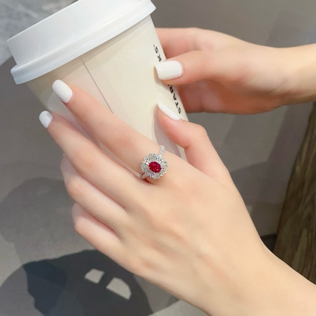 14k Gold 1.81 Ctw Natural Ruby & Diamond Ring: Ref:230948169 // gold content:14k gold // ring size:7. 25us // // main gemstone:ruby // shape:oval // carat weight:1. 01ct // color:pigeonblood red // treatment:natural // // adjacent gemstone 2 :