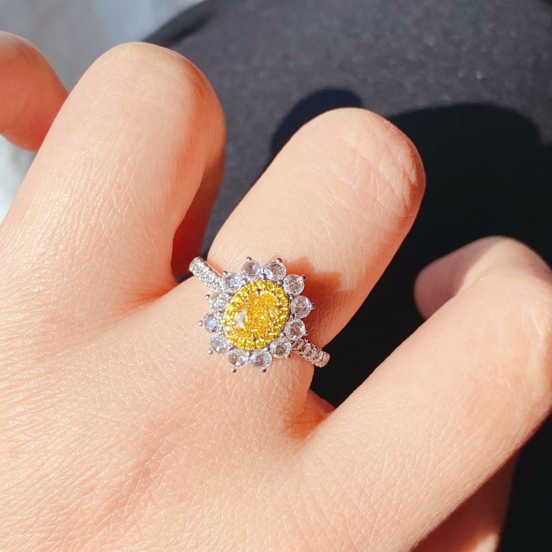 Gia Certified 14k Gold 1.17 Ctw Natural Yellow Diamond & Diamond Ring - 4