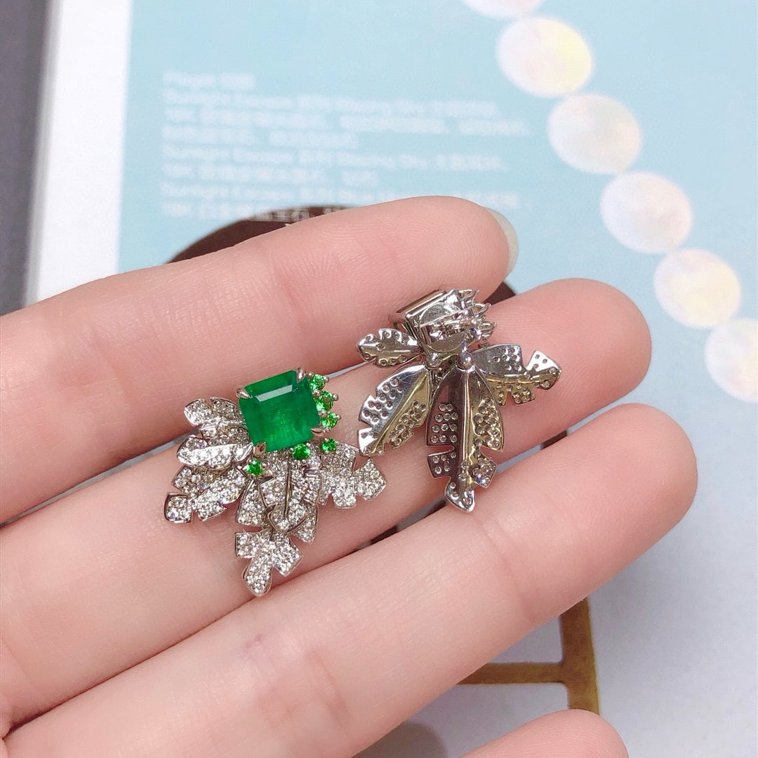 14k Gold 3.42 Ctw Vivid Green Natural Emerald & Diamond Earrings - 5