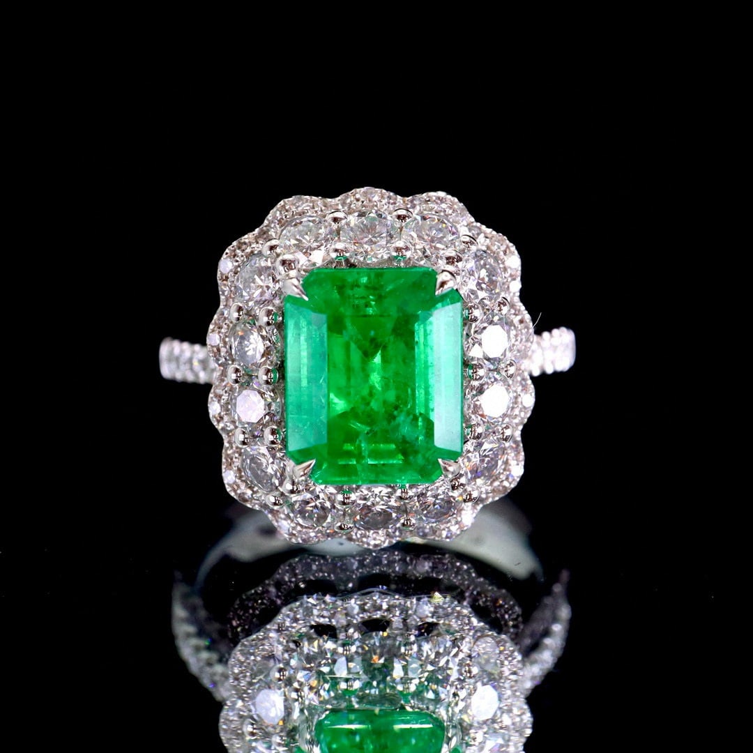 14k Gold 3.03 Ctw Vivid Green Natural Emerald & Diamond Ring - 2