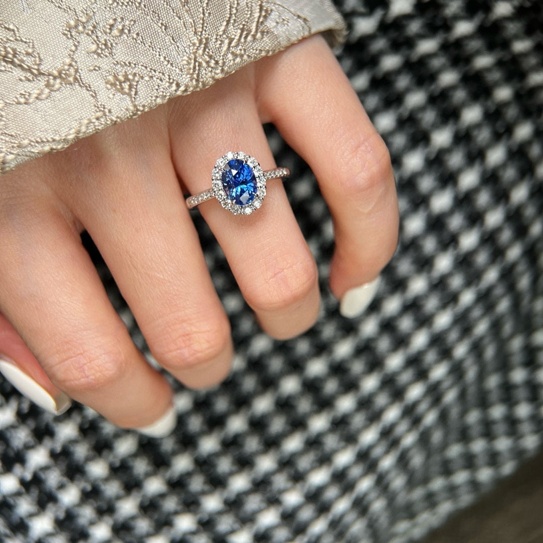 14k Gold 2.24 Ctw Natural Sapphire & Diamond Ring - 3