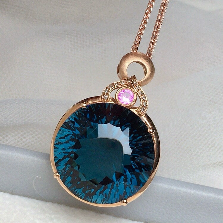 14k Gold 19.65 Ct Natural Topaz & Diamond Pendant( Without Chain ) - 2