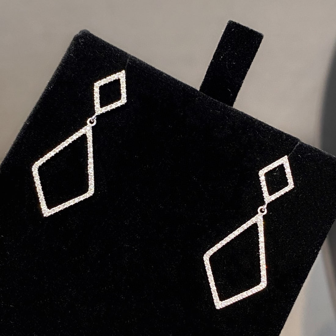 14k Gold 0.25 Ct Natural H Diamond Earrings - 2