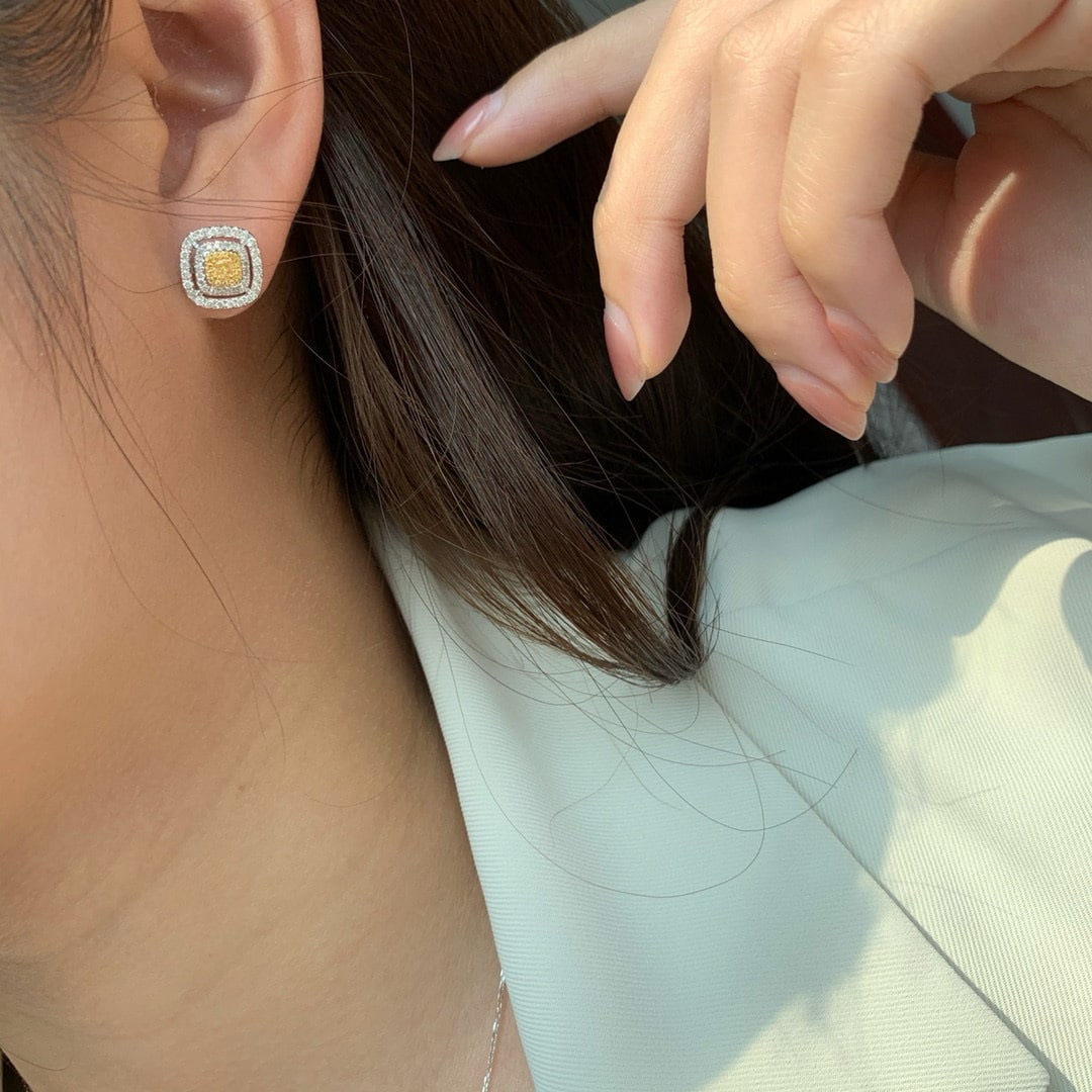 14k Gold 0.70 Ctw Natural Yellow Diamond & Diamond Earrings - 3