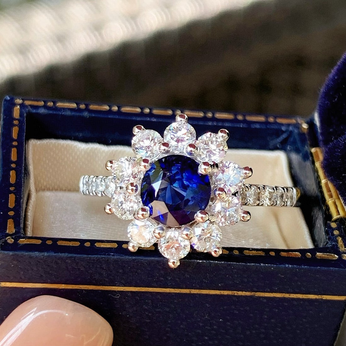 14k Gold 2.24 Ctw Natural Sapphire & Diamond Ring - 5