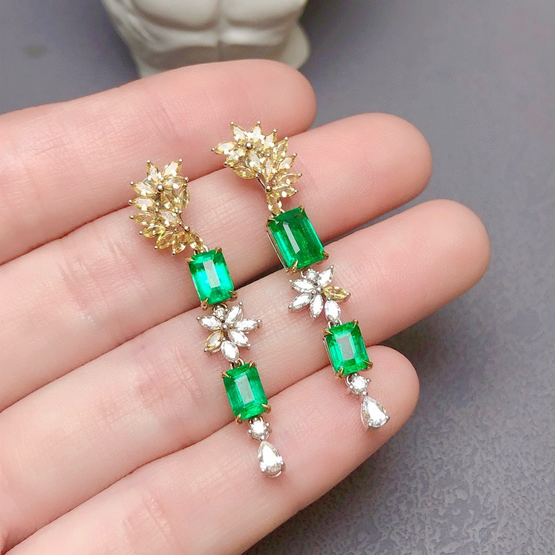 14k Gold 3.23 Ctw Vivid Green Natural Emerald & Diamond Earrings - 2