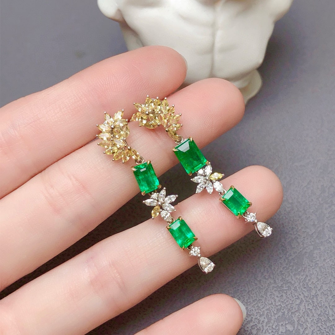 14k Gold 3.23 Ctw Vivid Green Natural Emerald & Diamond Earrings - 5