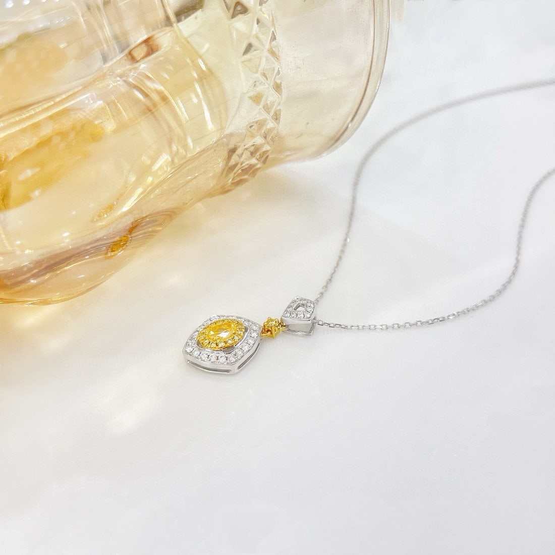 14k Gold 0.42 Ctw Natural Yellow Diamond & Diamond Necklace - 2