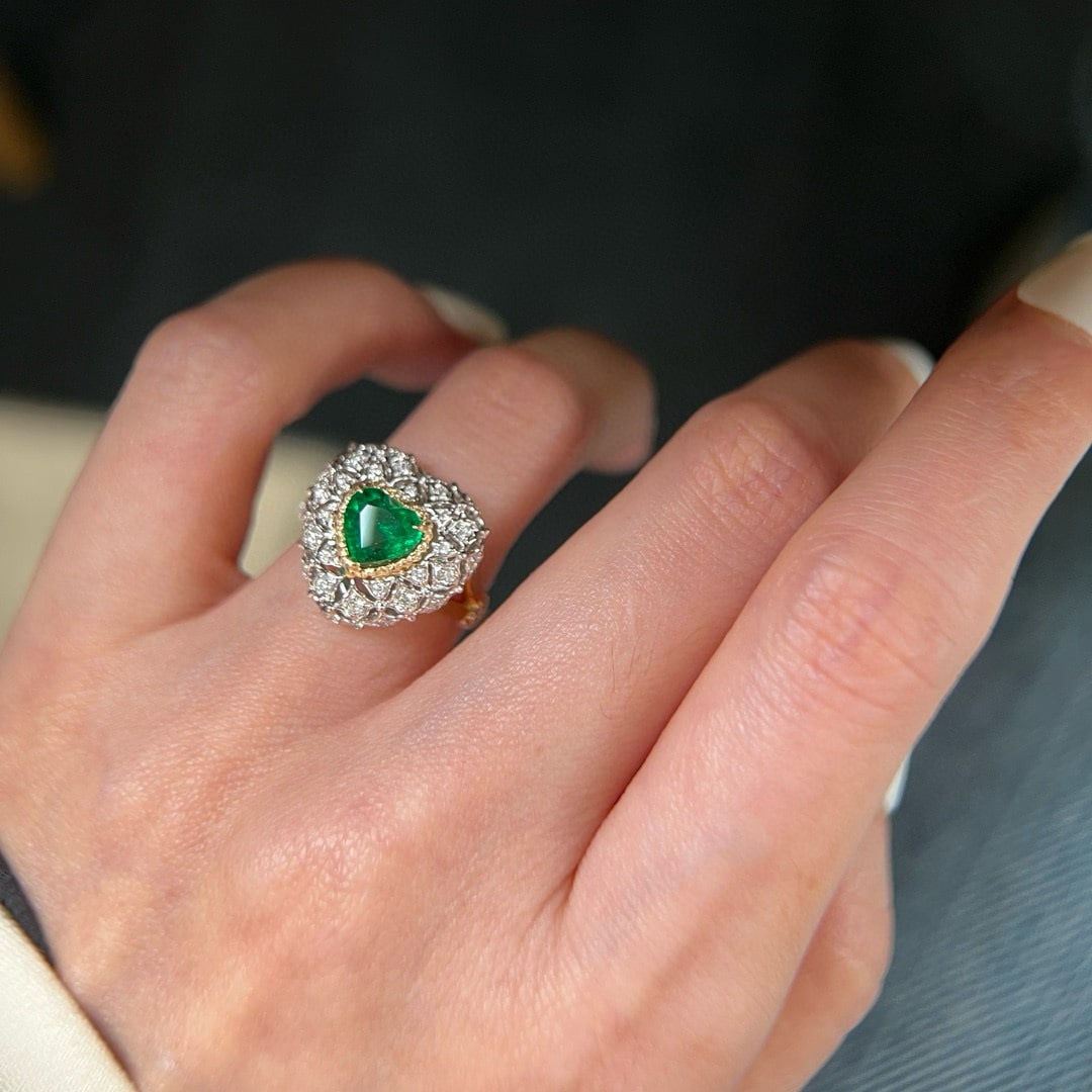 14k Gold 1.36 Ctw Vivid Green Natural Emerald & Diamond Ring - 3