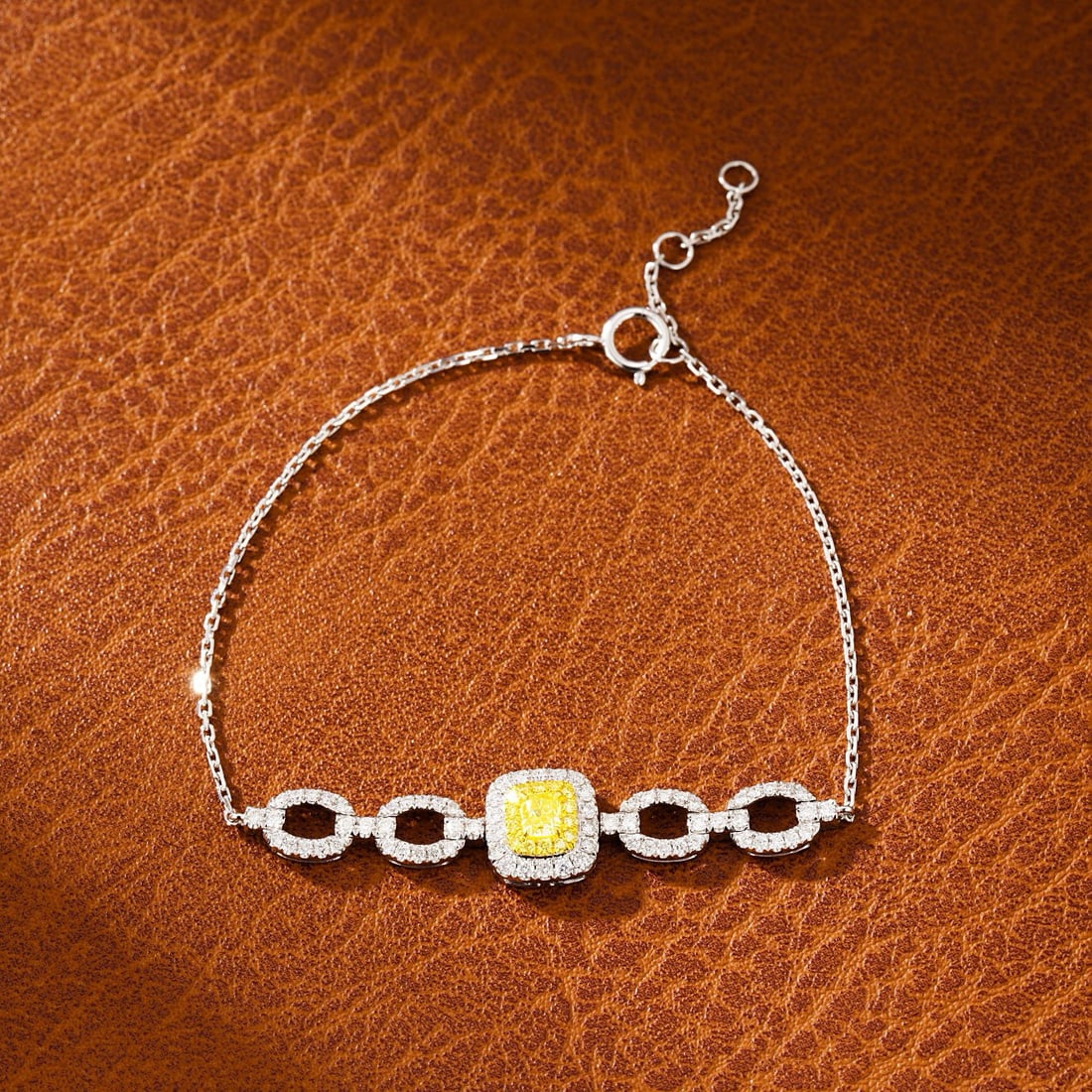 14k Gold 0.62 Ctw Natural Yellow Diamond & Diamond Bracelet - 2