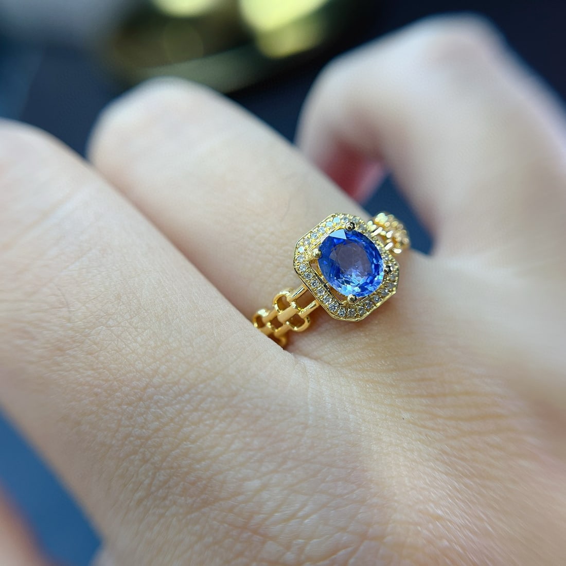 14k Gold 0.90 Ct Natural Sapphire & Diamond Ring - 2