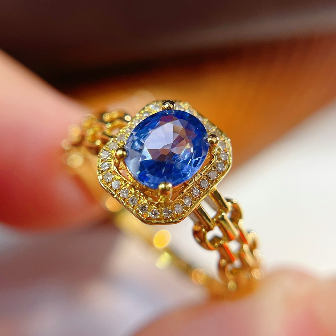 14k Gold 0.90 Ct Natural Sapphire & Diamond Ring - 3