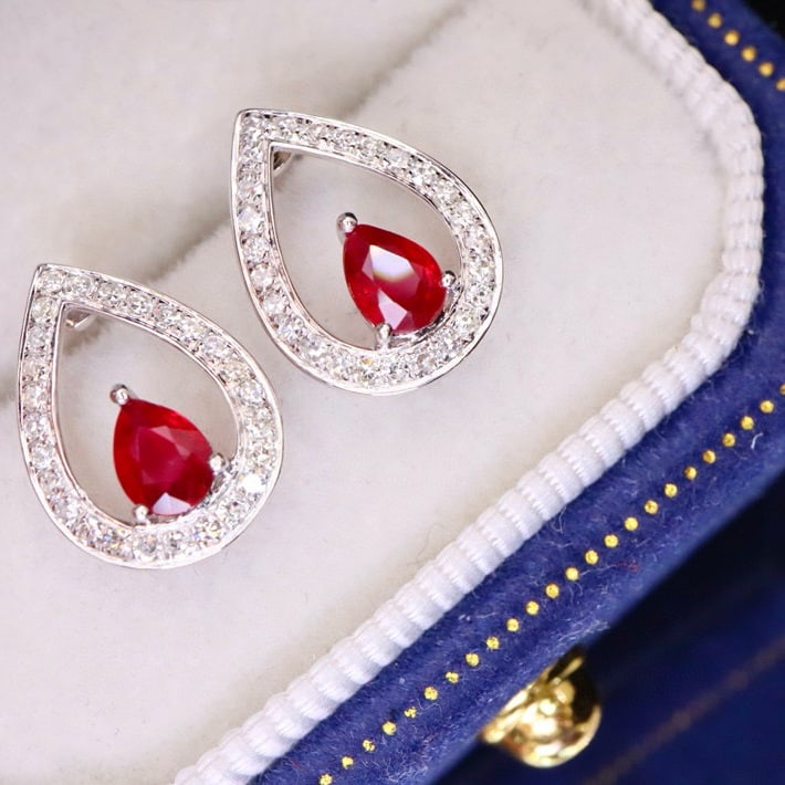 14k Gold 0.78 Ctw Vivid Red Natural Ruby & Diamond Earrings - 4