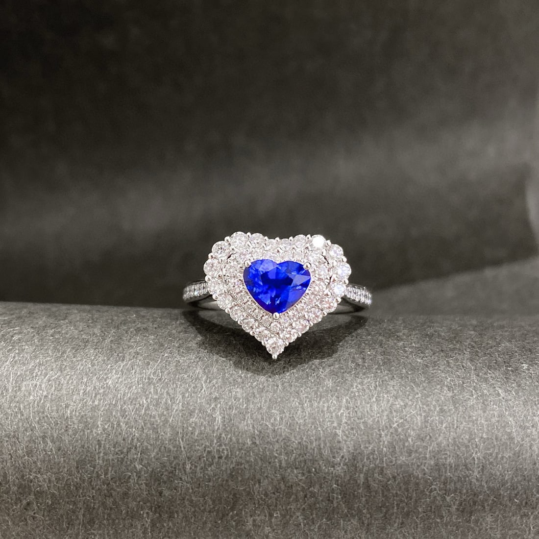 14k Gold 1.71 Ctw Natural Sapphire & Diamond Ring - 2