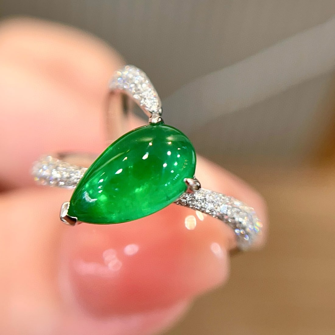 14k Gold 3.03 Ctw Vivid Green Natural Emerald & Diamond Ring - 2