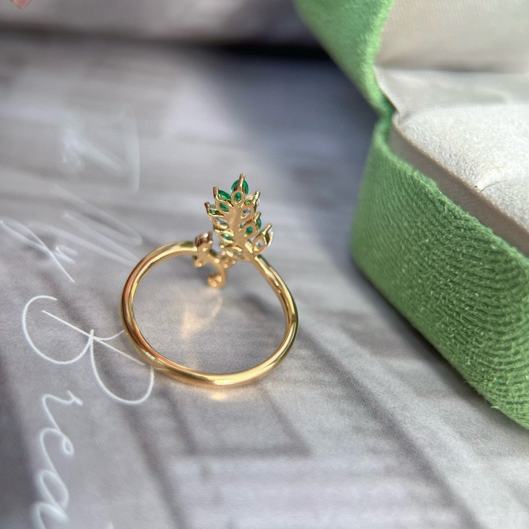 14k Gold 0.20 Ct Natural Emerald & Diamond Ring - 2