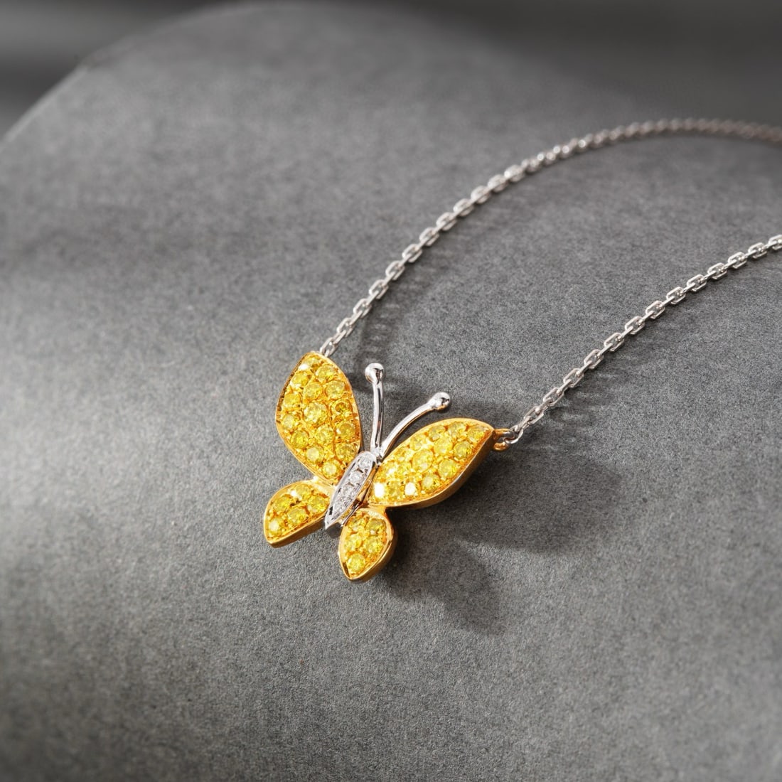 14k Gold 0.31 Ct Natural Yellow Diamond & Diamond & Butterfly Necklace - 3