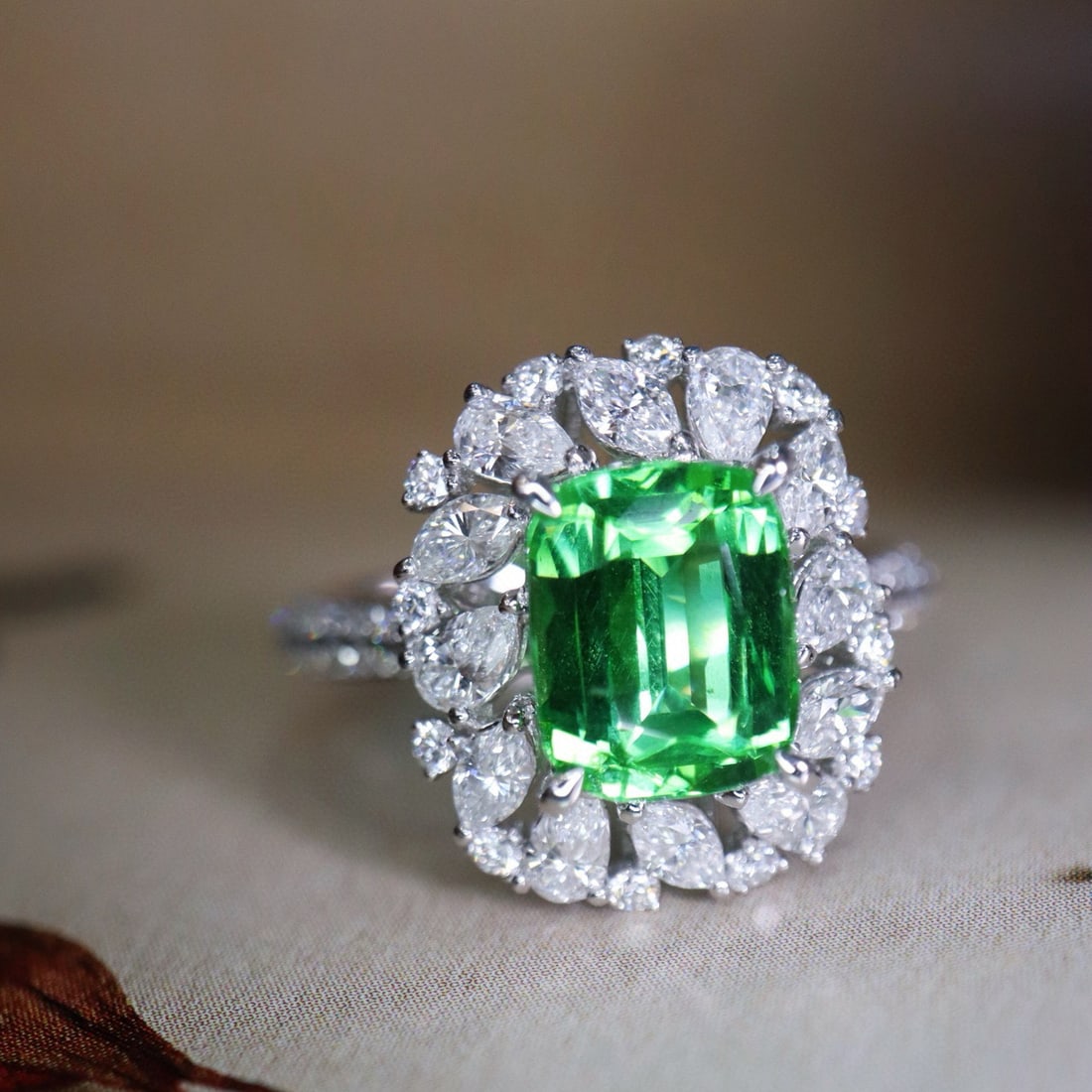14k Gold 3.26 Ctw Natural Tsavorite & Diamond Ring - 2