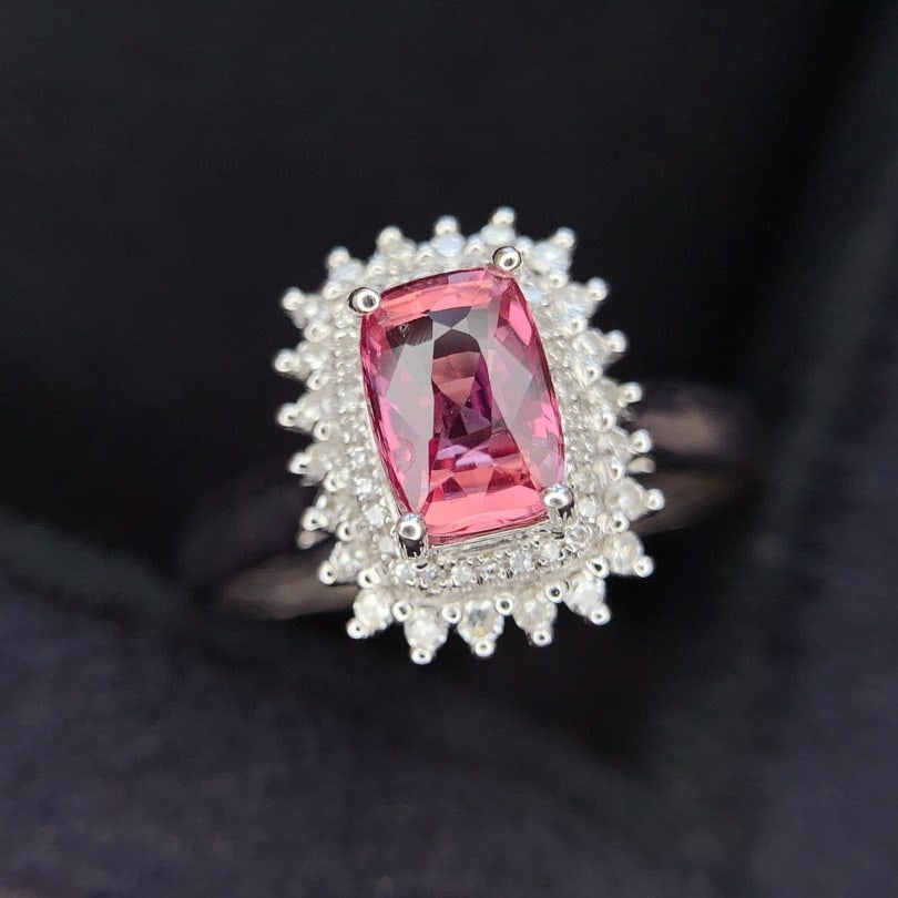 14k Gold 1.07 Ct Natural Padparadscha Sapphire & Diamond Ring - 2