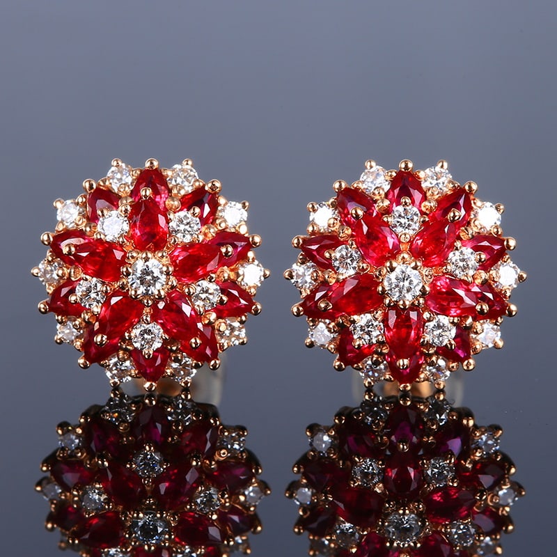 14k Gold 1.1 Ct Vivid Red Natural Ruby & Diamond Earrings: Ref:230951066 // gold content:14k gold // main gemstone:ruby // shape:pear // carat weight:1. 1ct // color:vivid red // treatment:natural // // adjacent gemstone 2 : diamond // shape:round //