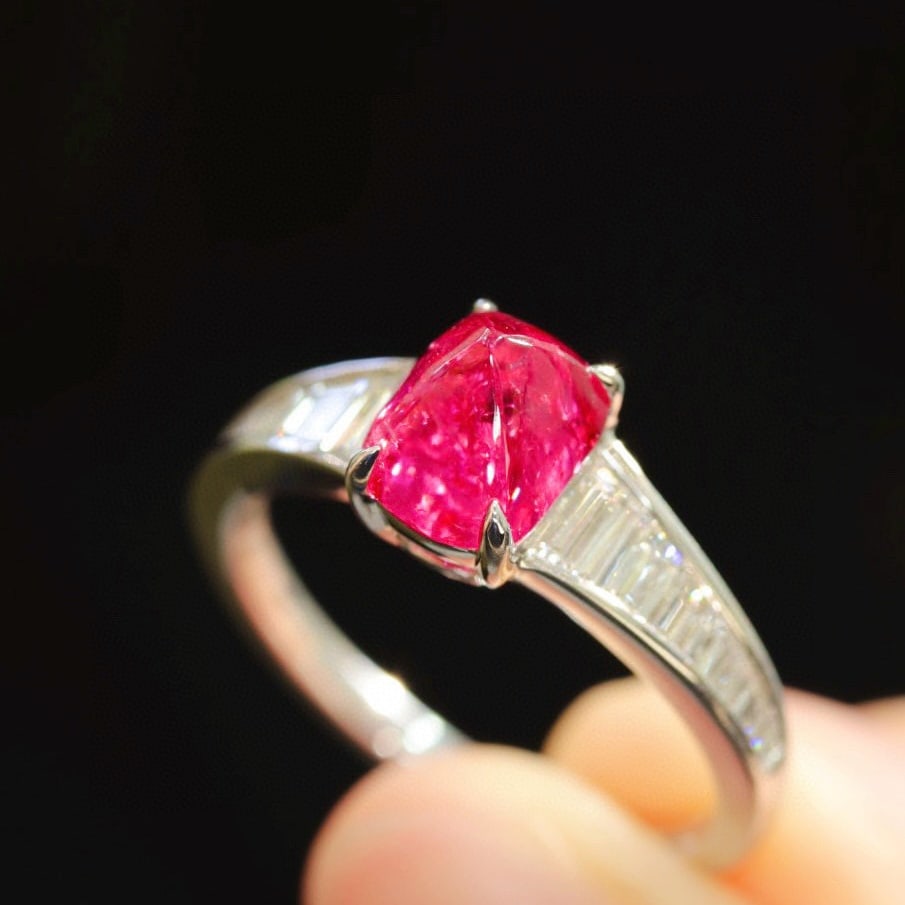 14k Gold 2.4 Ctw Natural Spinel & Diamond Ring - 5