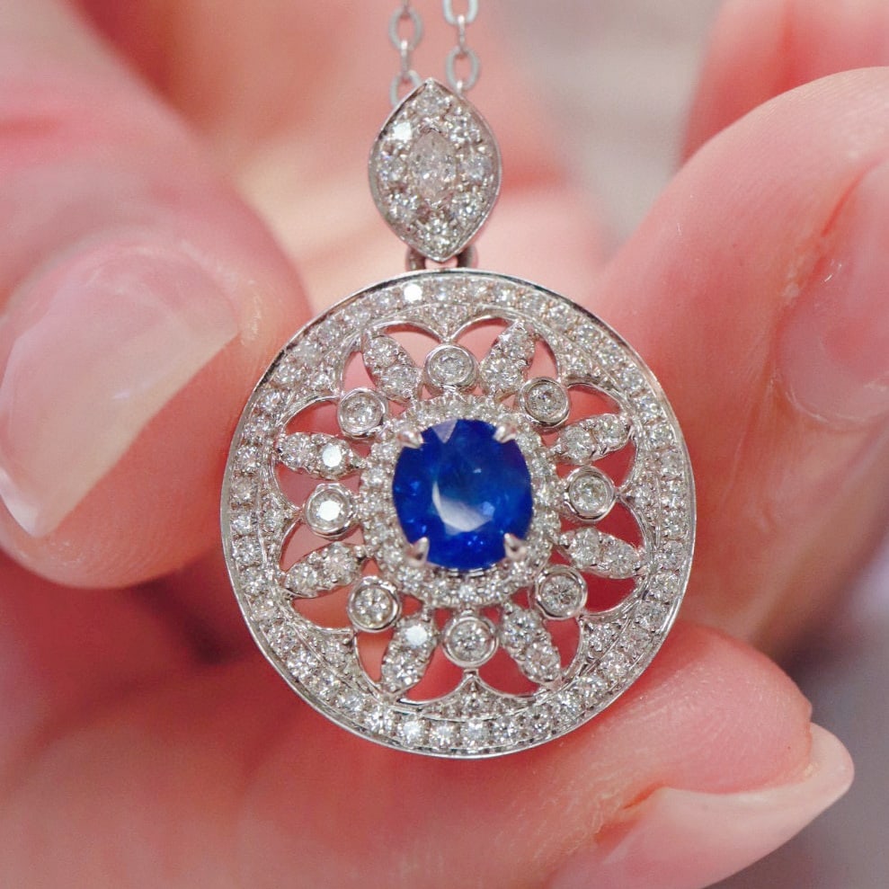 14k Gold 1.30 Ctw Natural Sapphire & Diamond Pendant( Without Chain ): Ref:230951196 // gold content:14k gold // main gemstone:sapphire // shape:oval // carat weight:0. 71ct // color:royal blue // treatment:natural // // adjacent gemstone 2 : diamond // shape:round //