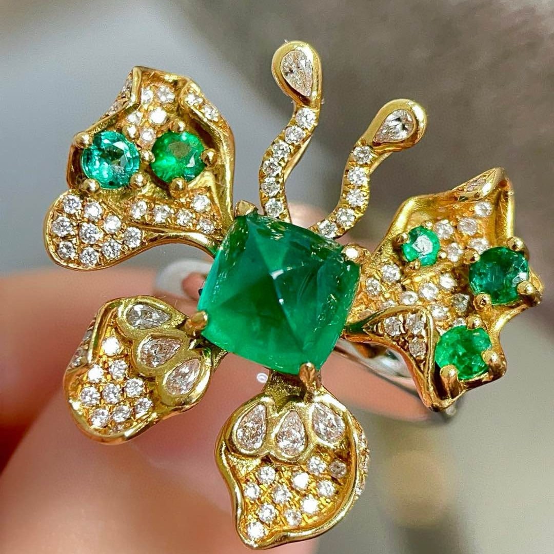 14k Gold 3.43 Ctw Vivid Green Natural Emerald & Diamond & Butterfly Ring/brooch/pendant( Without ... (1 of 8)