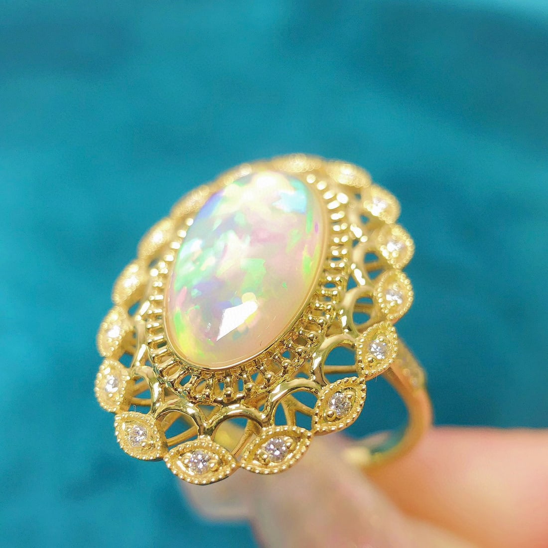 14k Gold 3.04 Ctw Natural Opal & Diamond Ring - 4