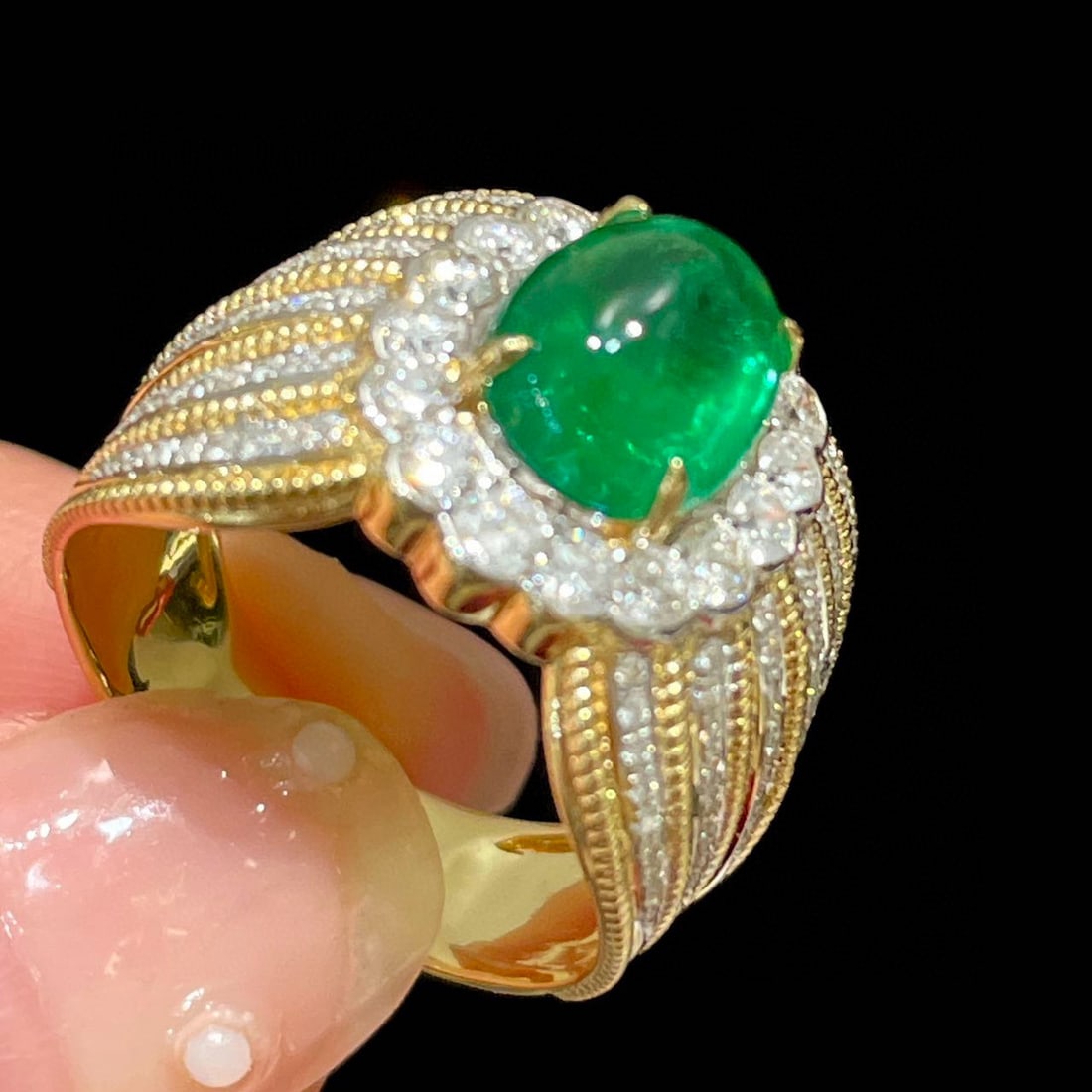 14k Gold 2.38 Ct Vivid Green Natural Emerald & Diamond Ring - 3