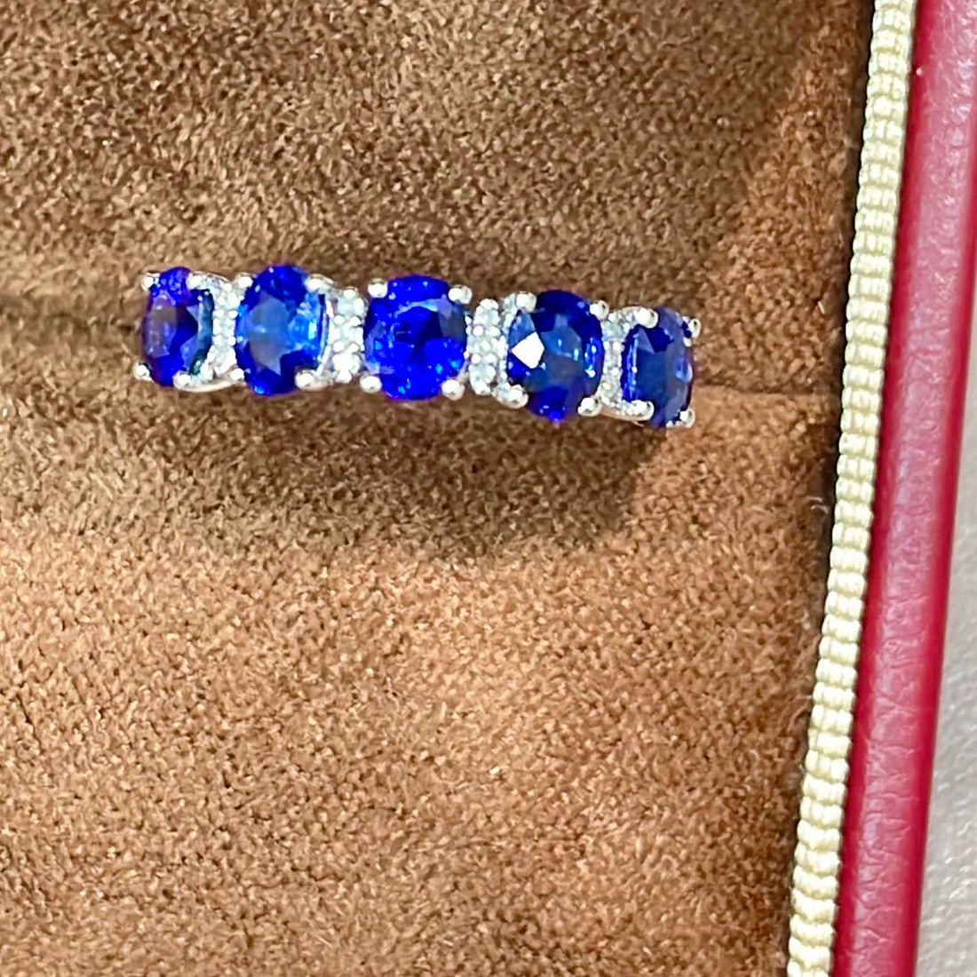 14k Gold 1.5 Ct Natural Sapphire & Diamond Ring - 5