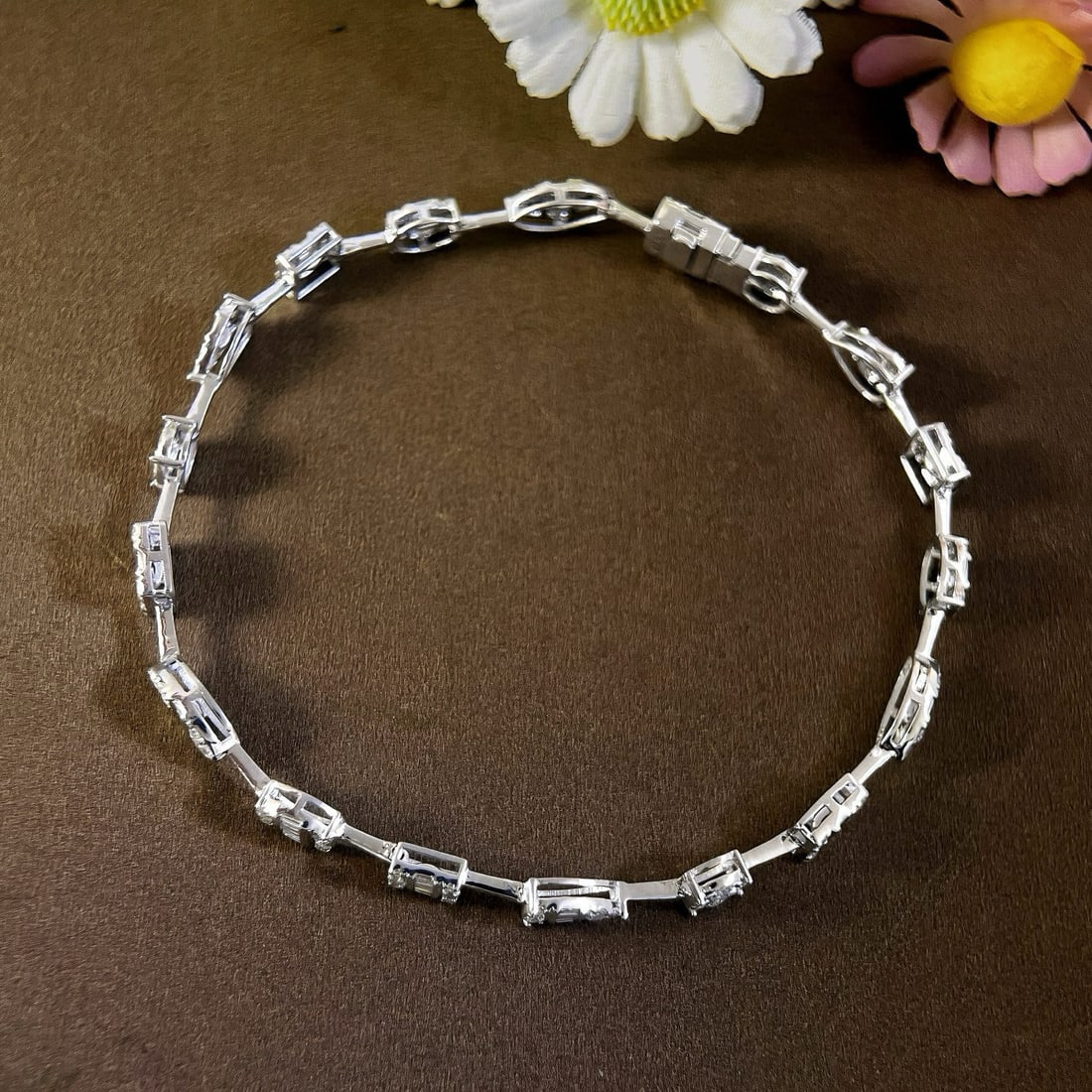 14k Gold 1.6 Ct Natural H Diamond Bracelet - 2