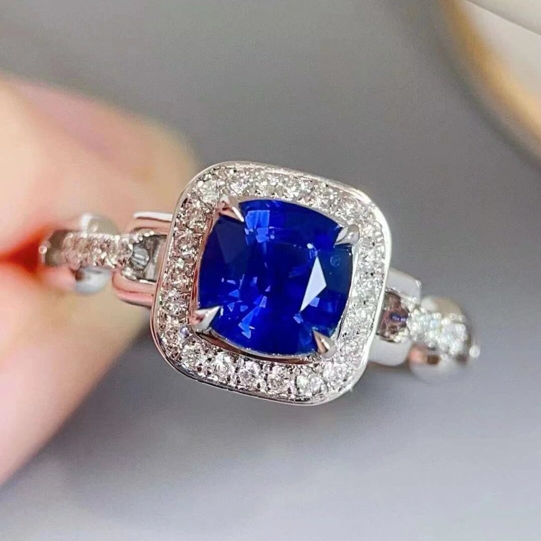 14k Gold 1.52 Ctw Natural Sapphire & Diamond Ring: Ref:230952233 // gold content:14k gold // ring size:7. 25us // // main gemstone:sapphire // shape:cushion // carat weight:1. 37ct // color:royal blue // treatment:natural // // adjacent gemstone 2 : d