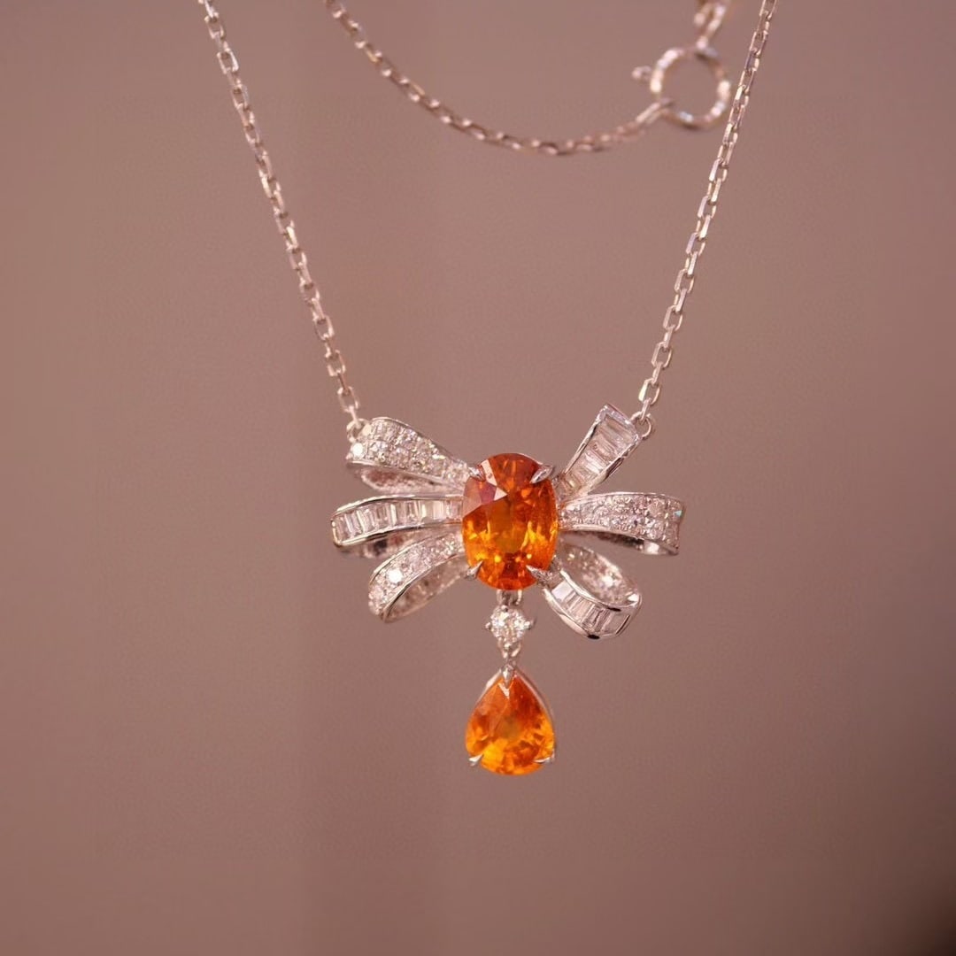 14k Gold 2.57 Ctw Natural Spessartine & Diamond Necklace: Ref:230952305 // gold content:14k gold // main gemstone:spessartine // shape:multiply // carat weight:2. 22ct // color:orange // treatment:natural // // adjacent gemstone 2 : diamond //