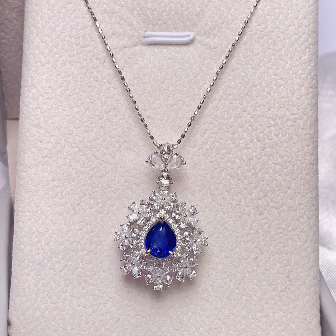 14k Gold 2.45 Ctw Natural Sapphire & Diamond Pendant( Without Chain ): Ref:230952414 // gold content:14k gold // main gemstone:sapphire // shape:pear // carat weight:1. 16ct // color:royal blue // treatment:natural // // adjacent gemstone 2 : diamond // shape:multiply