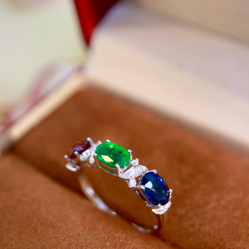 14k Gold 2.09 Ctw Natural Emerald & Sapphire & Ruby & Diamond Ring - 7
