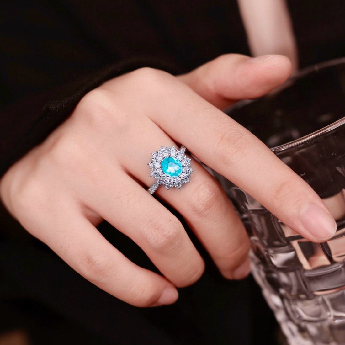 14k Gold 2.07 Ctw Natural Paraiba Tourmaline & Diamond Ring - 2