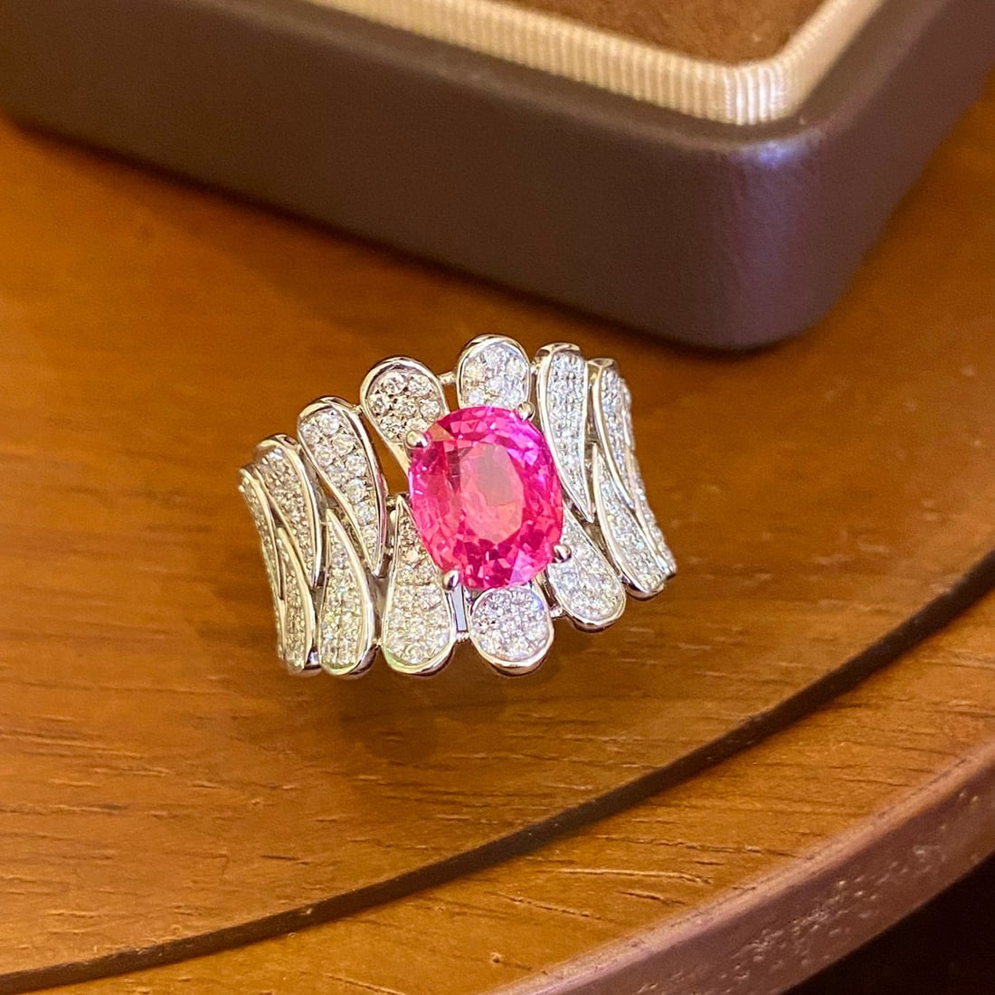 14k Gold 3.67 Ctw Natural Sapphire & Diamond Ring: Ref:230953069 // gold content:14k gold // ring size:7. 25us // // main gemstone:sapphire // shape:oval // carat weight:3. 06ct // color:pink // treatment:natural // // adjacent gemstone 2 :