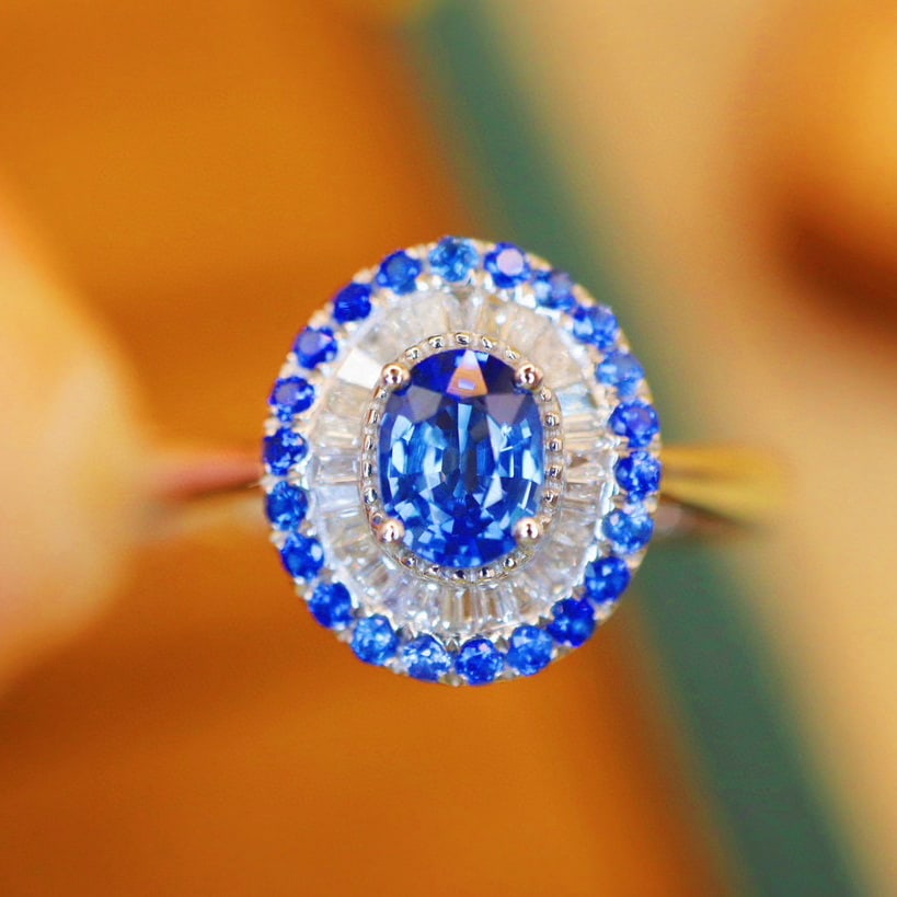 14k Gold 0.67 Ctw Natural Sapphire & Diamond Ring: Ref:230953104 // gold content:14k gold // ring size:7. 25us // // main gemstone:sapphire // shape:oval // carat weight:0. 5ct // color:blue // treatment:natural // // adjacent gemstone 2 : diamond //