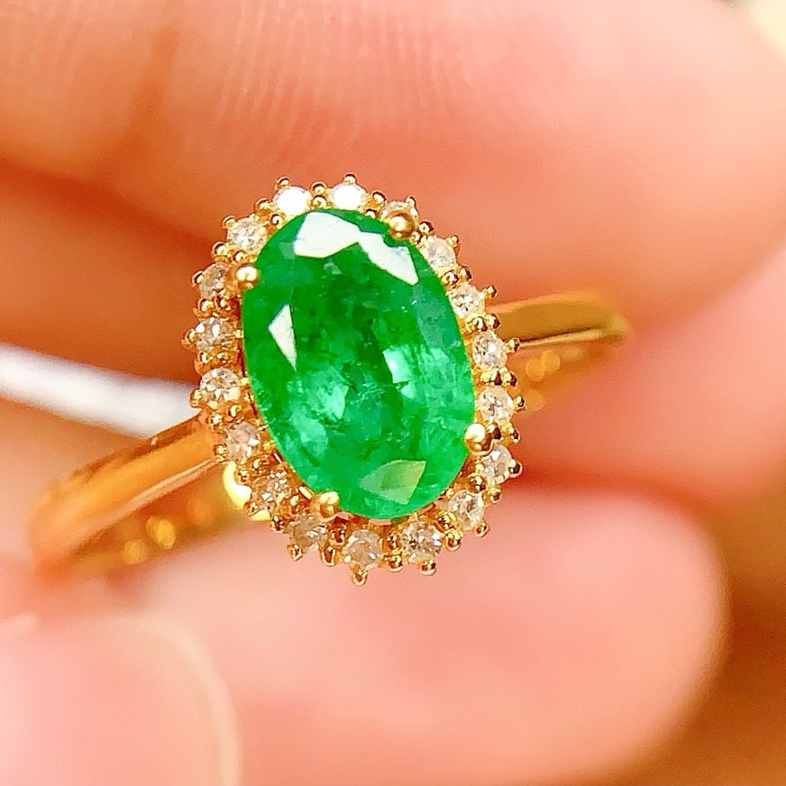 14k Gold 1.4 Ct Natural Emerald & Diamond Ring - 2