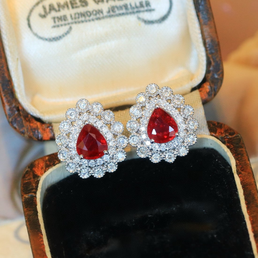 14k Gold 1.87 Ctw Natural Ruby & Diamond Earrings: Ref:230953193 // gold content:14k gold // main gemstone:ruby // shape:pear // carat weight:1. 31ct // color:pigeonblood red // treatment:natural // // adjacent gemstone 2 : diamond // shape:round