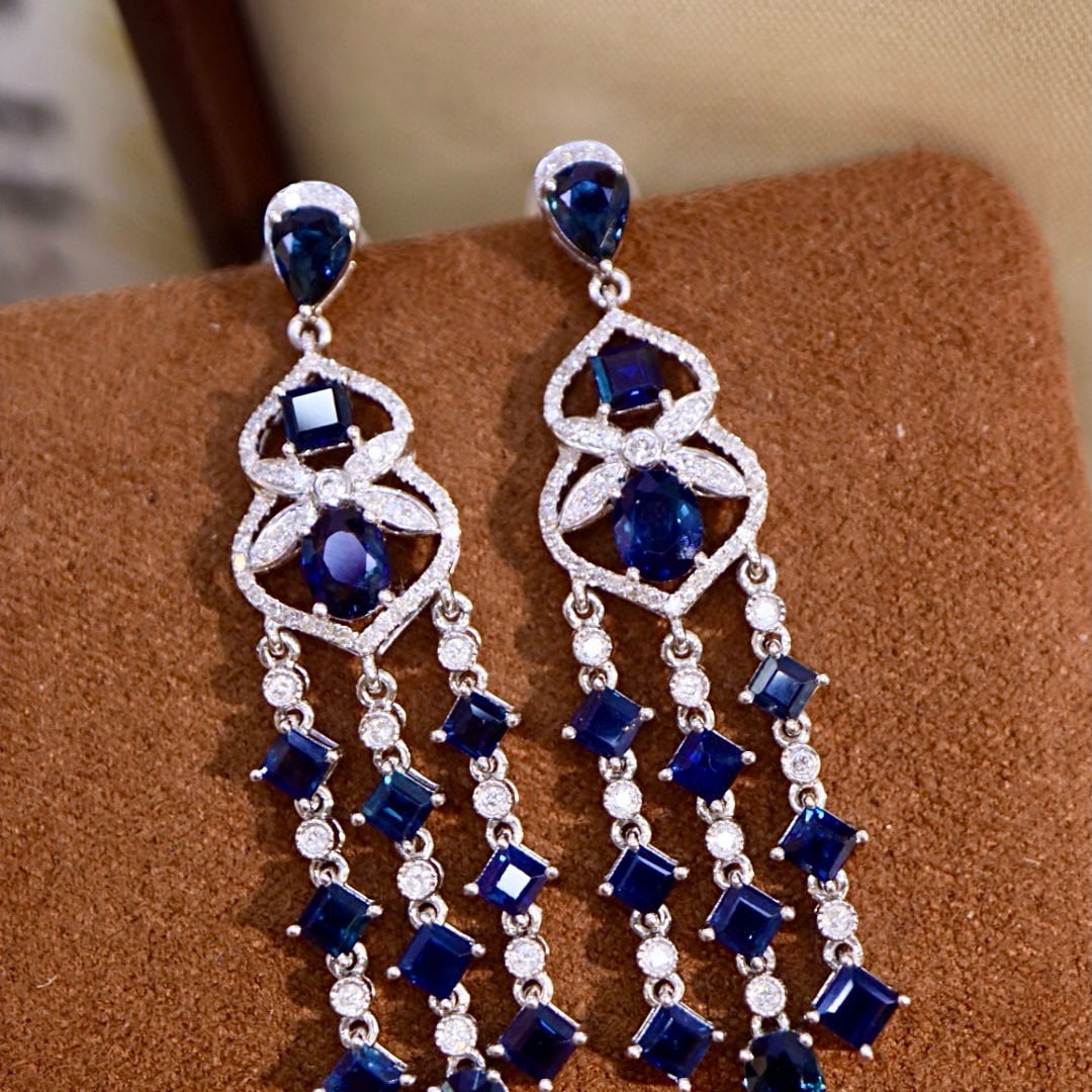 14k Gold 5.83 Ctw Natural Sapphire & Diamond Earrings: Ref:230954016 // gold content:14k gold // main gemstone:sapphire // shape:multiply // carat weight:5. 35ct // color:royal blue // treatment:natural // // adjacent gemstone 2 : diamond //