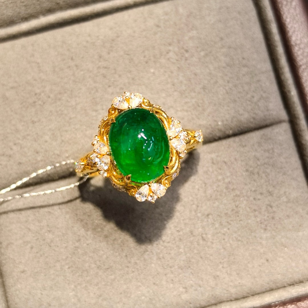 14k Gold 4.03 Ctw Vivid Green Natural Emerald & Diamond Ring: Ref:230954029 // gold content:14k gold // ring size:7. 25us // // main gemstone:emerald // shape:oval // carat weight:3. 58ct // color:vivid green // treatment:natural // // adjacent gemstone 2 :